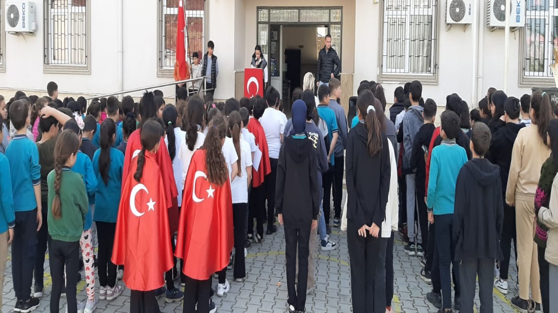 Okulumuzda 12 Mart İstiklal Marşı'nın Kabulü ve M. Akif Ersoy´u Anma Günü Töreni Gerçekleştirildi